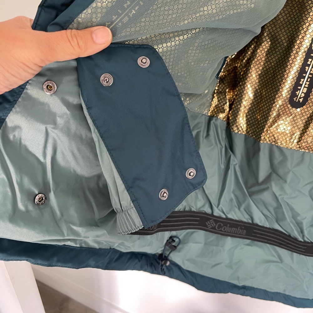 Columbia Ski and Snowboarding Jacket | Large Menβs | Blue - Picture 4 of 16